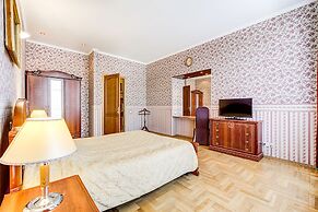 Nevsky Apartment