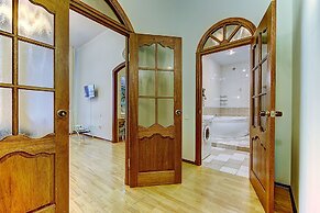 Nevsky Apartment