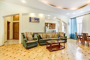 Nevsky Apartment