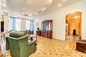 Nevsky Apartment