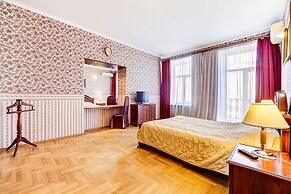 Nevsky Apartment