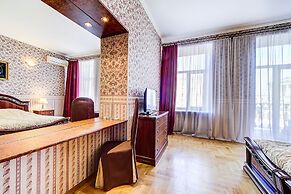 Nevsky Apartment
