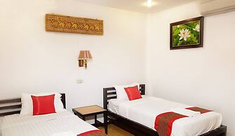 Banphu Montalang Resort