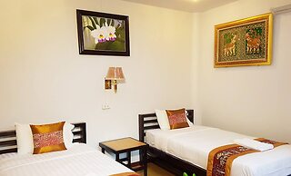 Banphu Montalang Resort