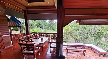 Banphu Montalang Resort