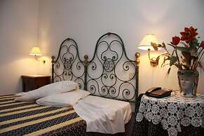 Taormina Garden Hotel