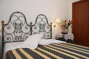 Taormina Garden Hotel