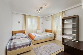 Flora Pansiyon Cirali