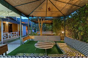 Flora Pansiyon Cirali