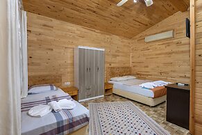 Flora Pansiyon Cirali