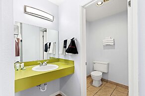 Red Lion Inn & Suites Yakima