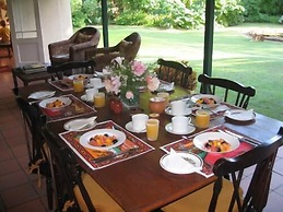 Happy Lands Self Catering B&B