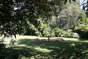 Happy Lands Self Catering B&B