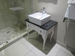 Happy Lands Self Catering B&B