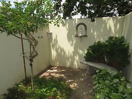 Happy Lands Self Catering B&B