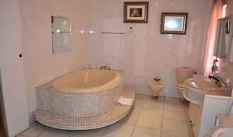 Pretoria North Lodge