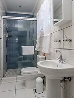 Dungbeetle River Lodge