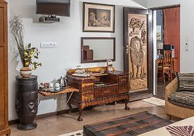 Dungbeetle River Lodge