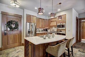 Timbers and Lone Eagle by Keystone Resort