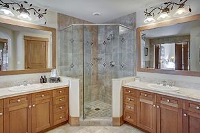 Timbers and Lone Eagle by Keystone Resort