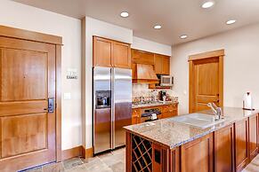 Timbers and Lone Eagle by Keystone Resort