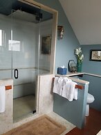 The Inn at Newport Ranch