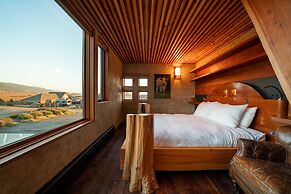 The Inn at Newport Ranch