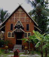 Lanna Saithong Resort