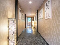 Yufuin Besso Shikisai Hotel