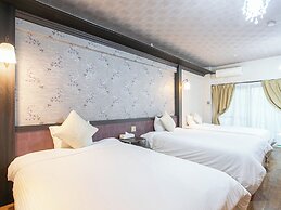 Yufuin Besso Shikisai Hotel