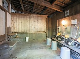 Yufuin Besso Shikisai Hotel