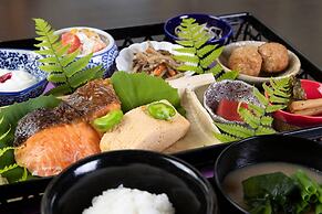 Yufuin Besso Shikisai Hotel