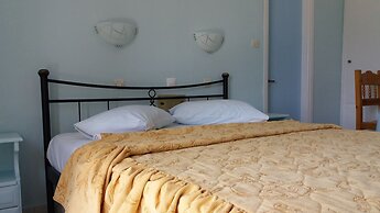 Bella Vista Apartments