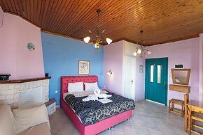 Bella Vista Apartments