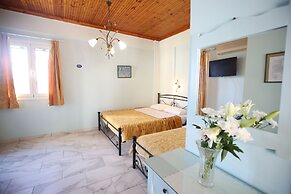 Bella Vista Apartments