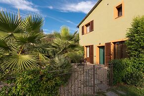 Leonardo Resort