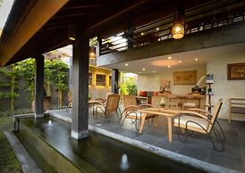 Purana Boutique Resort