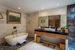 Purana Boutique Resort