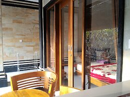 Rumah Ary Homestay & Spa