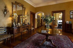 Down Yonder Boutique B&B