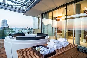 Sunsky Villa Huahin