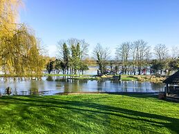 River Nene Cottages