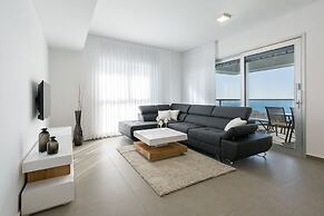 Nat 600 Beach-Luxury Appartment