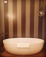 CasaVostra - Ambience Suites