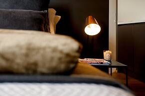 CasaVostra - Ambience Suites