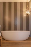 CasaVostra - Ambience Suites
