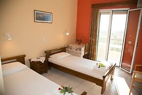 Almyros Studios & Apartments