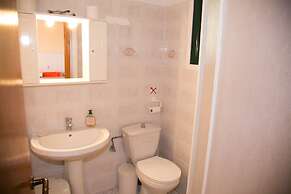 Almyros Studios & Apartments