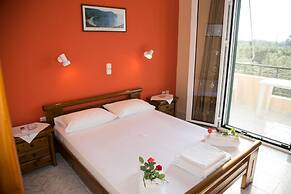 Almyros Studios & Apartments