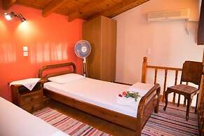 Almyros Studios & Apartments